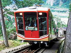 立山ケーブルカー